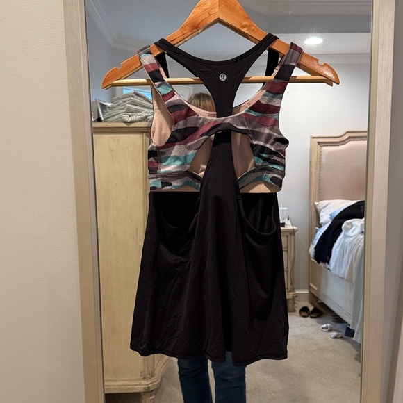 Lululemon All Sport Support Tank
Black / Mini Coast Camo Multi Size 4 - Picture 9 of 10